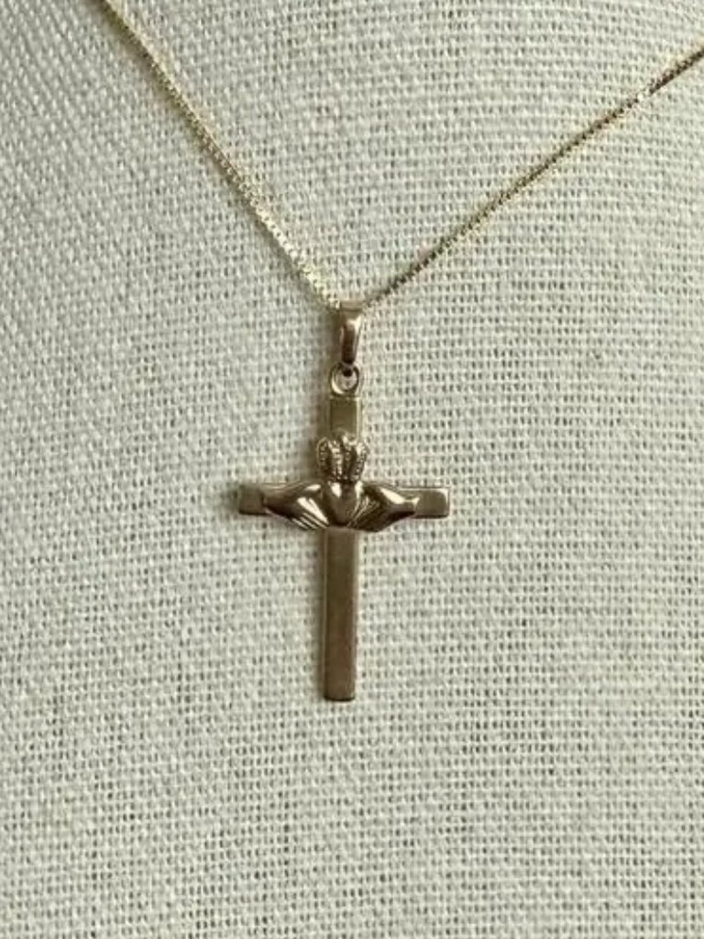 14K SOLID GOLD Religious Cross Pendant - Picture 3 of 5